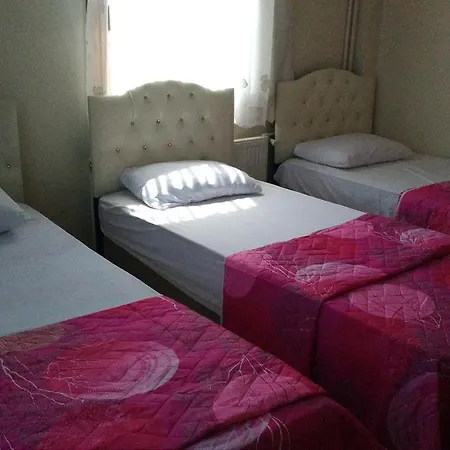 Villa Sultan Konagi Genis Bahce Ozel Havuz *