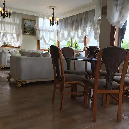 Sultan Konagi Genis Bahce Ozel Havuz Villa *